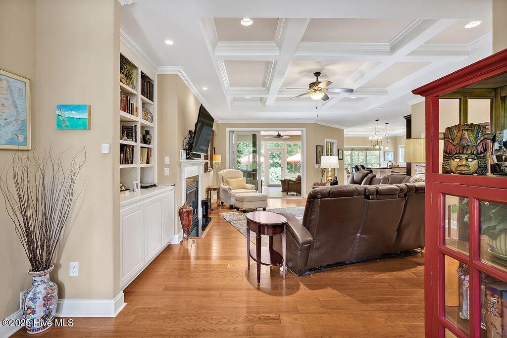 1125 Evangeline Drive