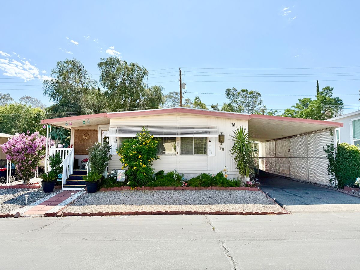 2200 W Wilson St # 078