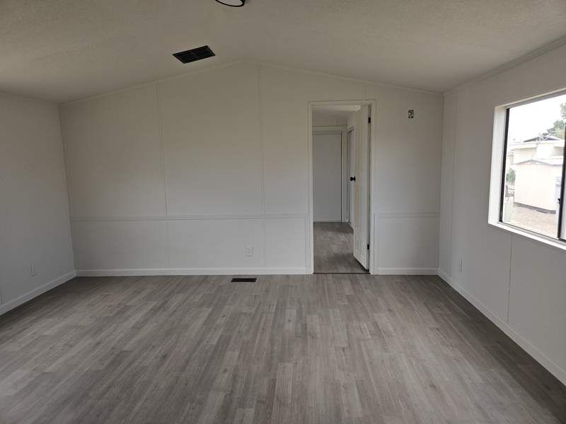 3833 N. Fairview Ave. # 113