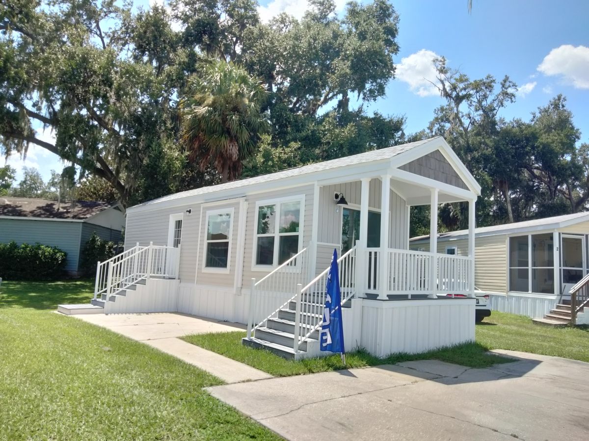 12645 Morning Drive
3