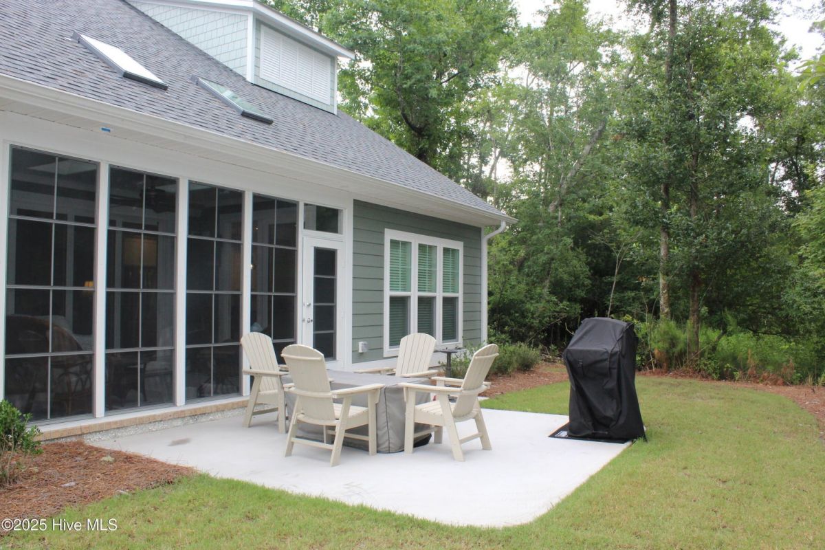 8236 Centerwood Drive