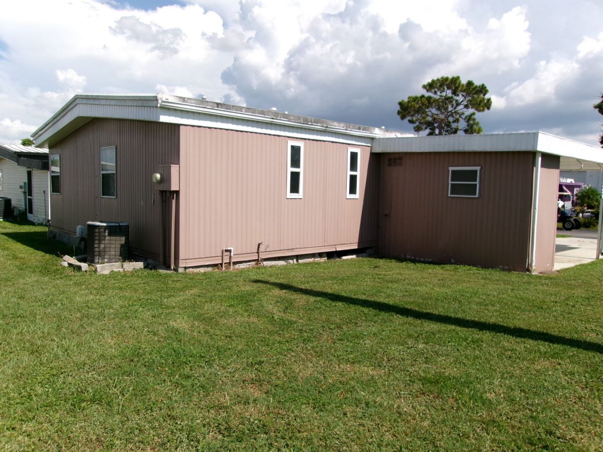 7100 Ulmerton Rd - Lot 382