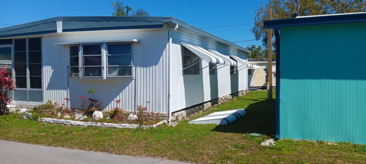 7403 46th Avenue N. Lot 255