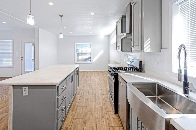 1500 N. Angel Street #12