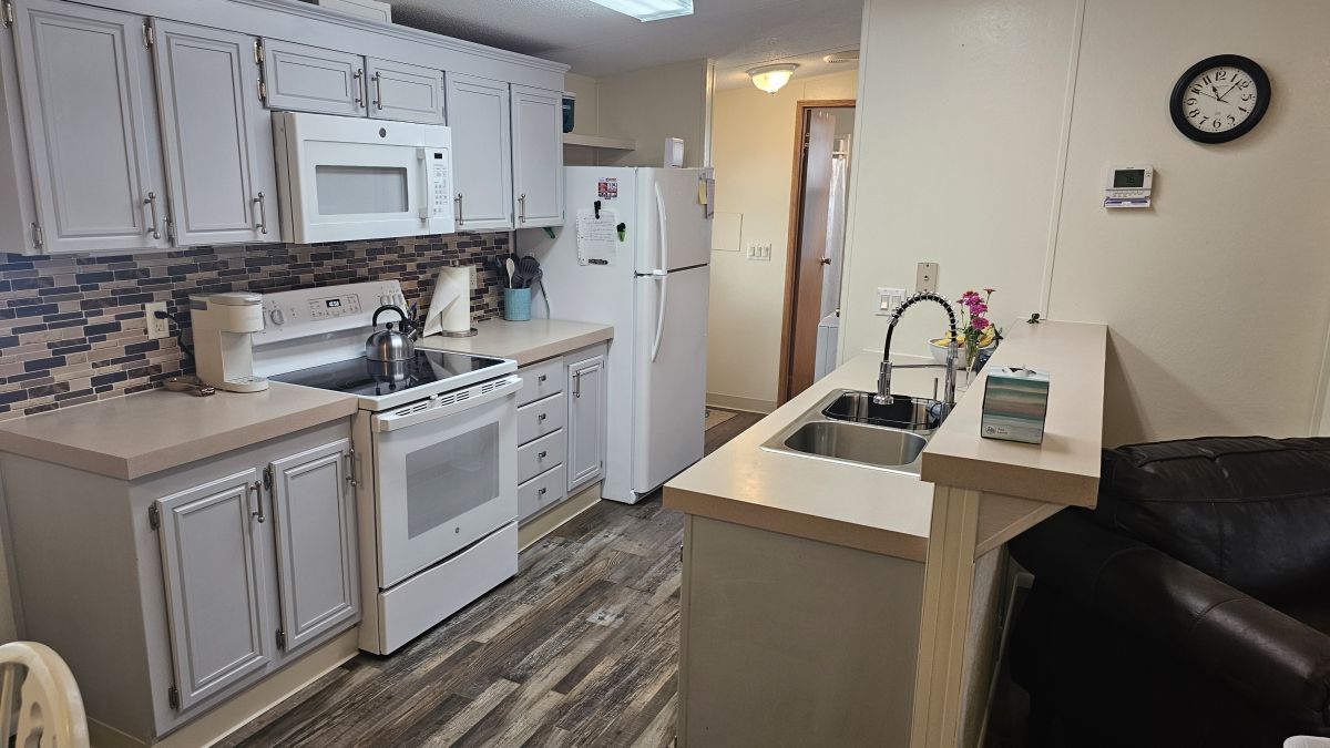 7022 W Eatonshire Path