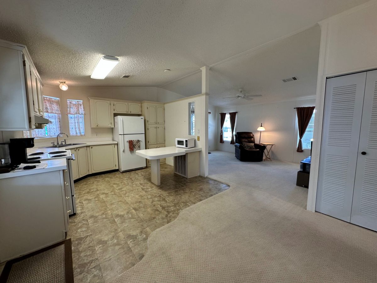 3412 HEATHERWAY LANE