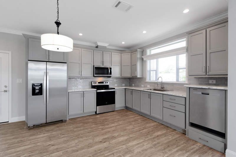 4438 Lady Beverlee Court South