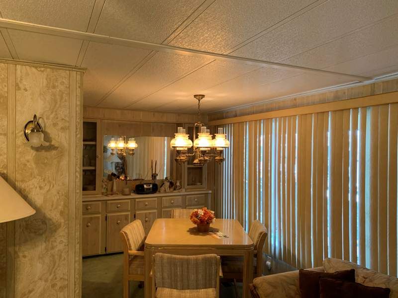 12100 Seminole Blvd. #37