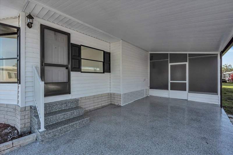 12100 Seminole Blvd. #13