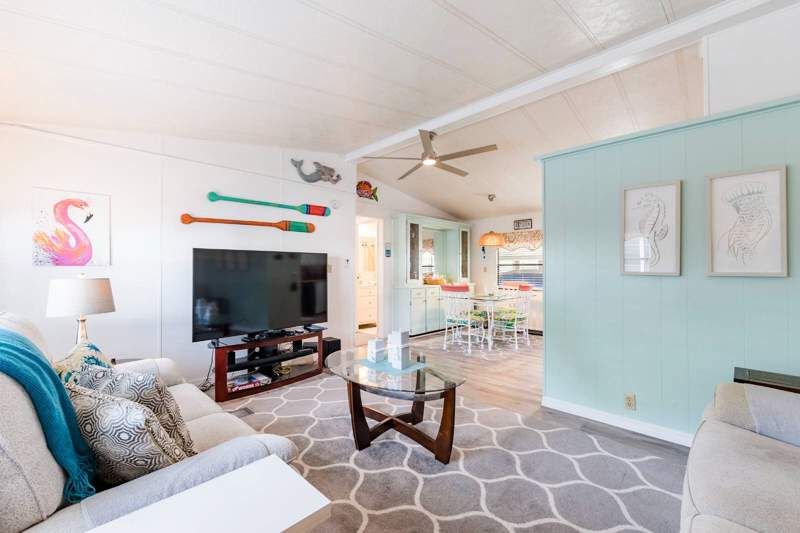 12100 Seminole Blvd. #385