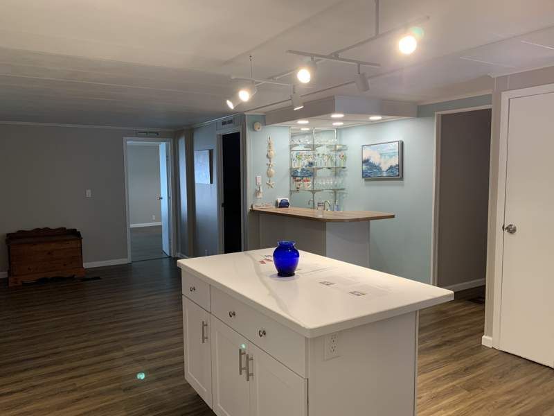 12100 Seminole Blvd. #271