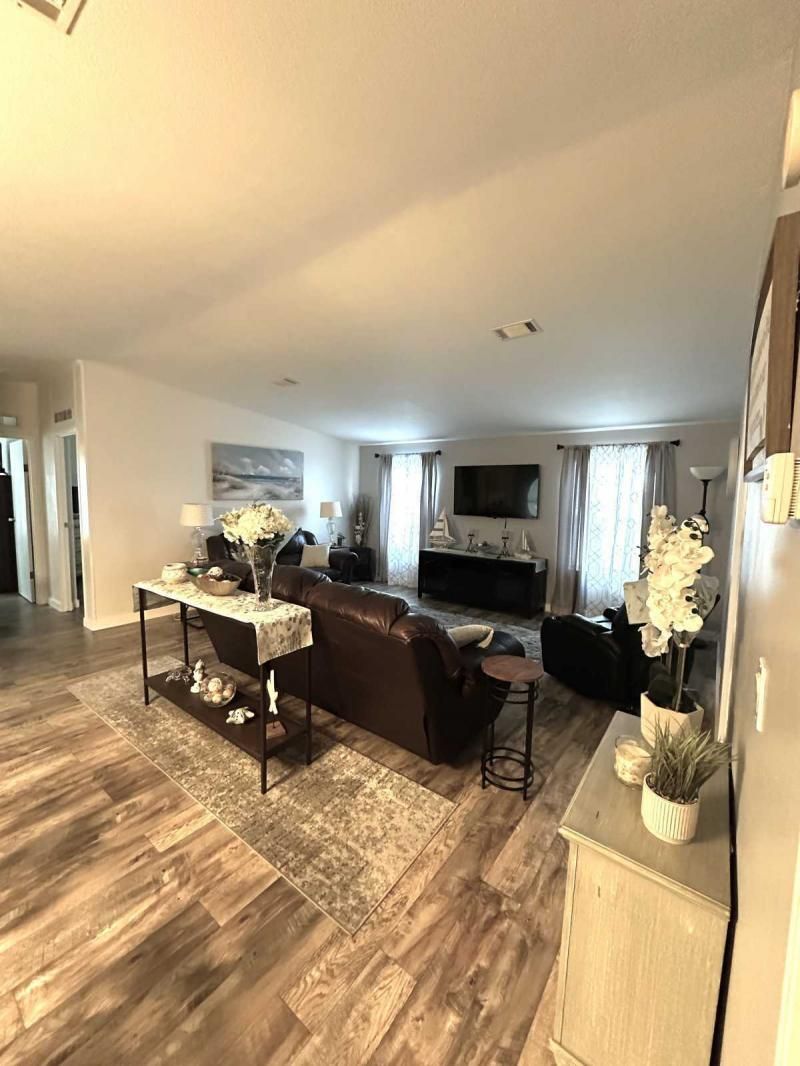 4733 Crestwicke Dr. L0T #654