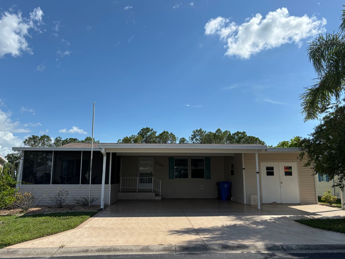 2108 BAYOU DRIVE SOUTH