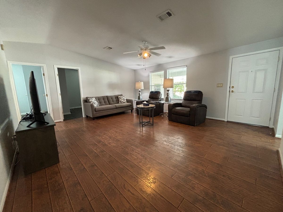 2108 BAYOU DRIVE SOUTH