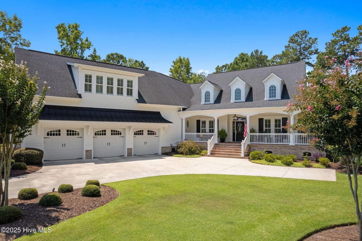 6784 Waterstone Crossing