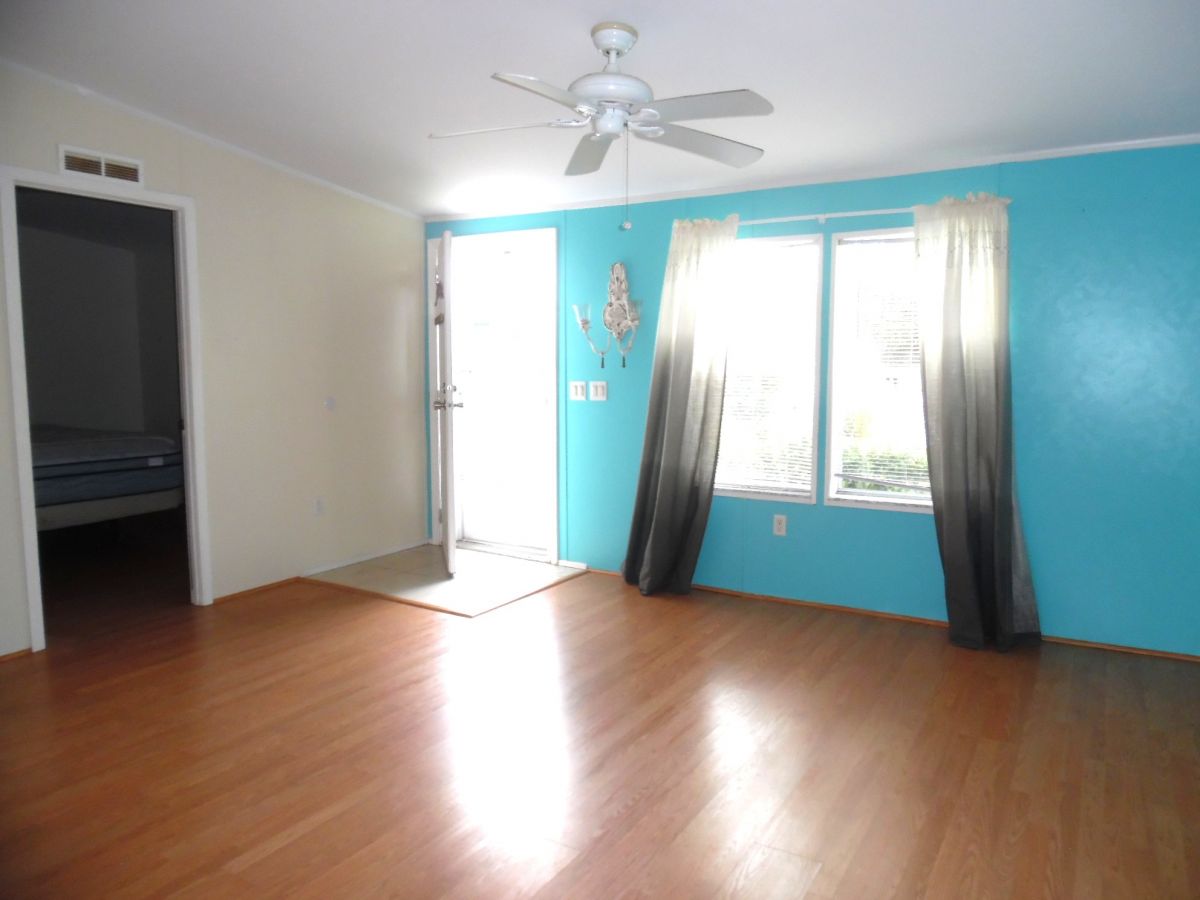 532 Royal Caribbean Rd