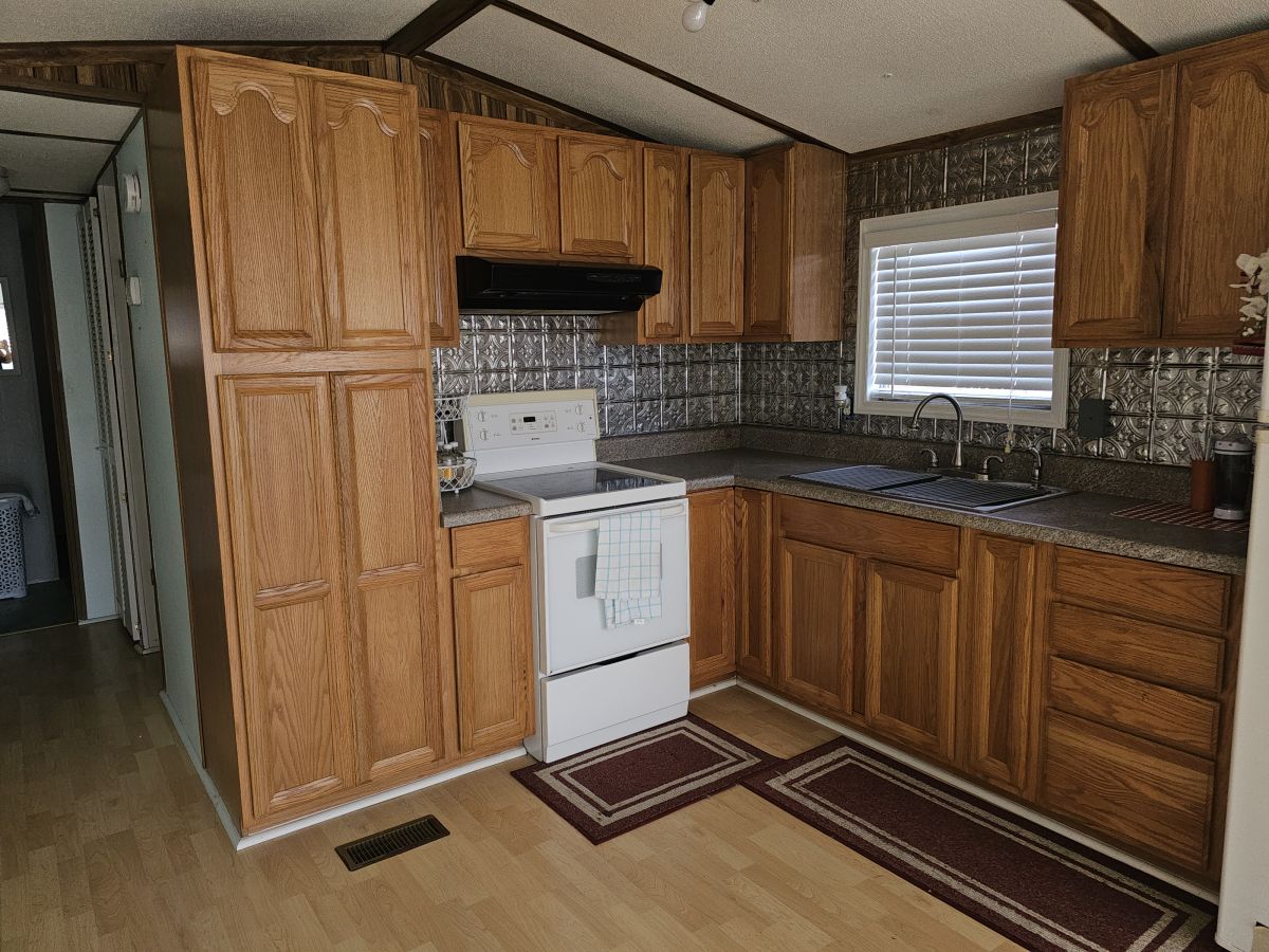 8395 Lady Slipper Lane 101