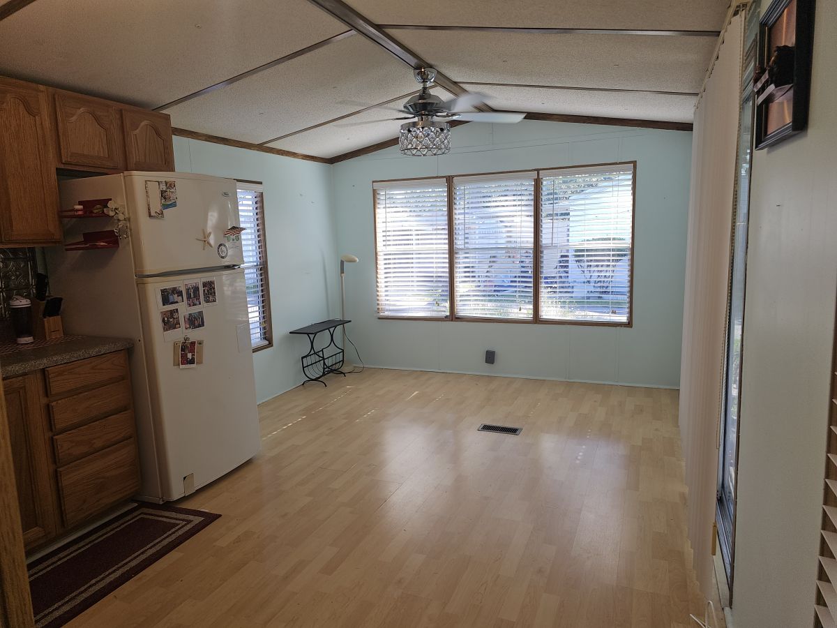 8395 Lady Slipper Lane 101