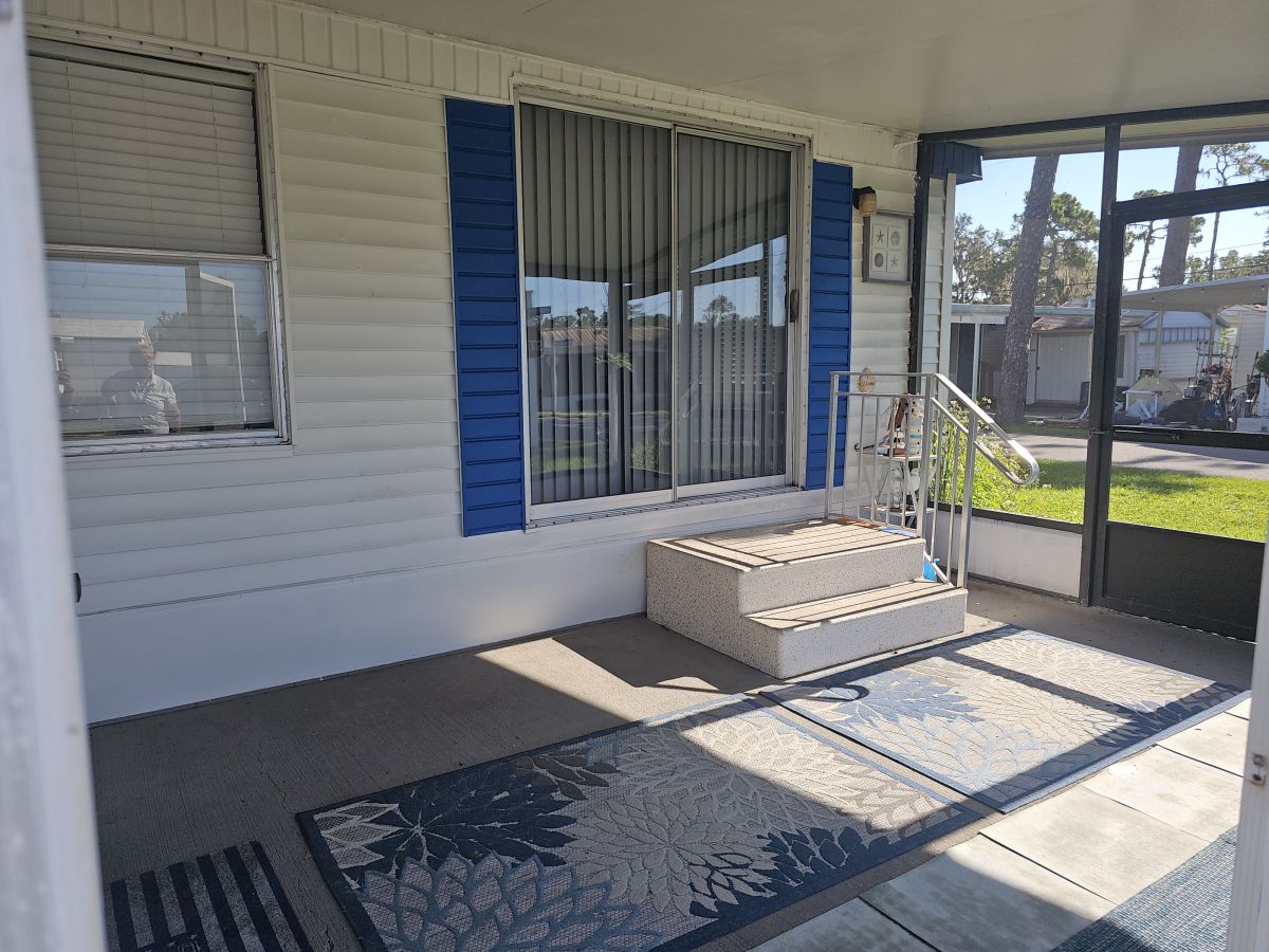 8395 Lady Slipper Lane 101