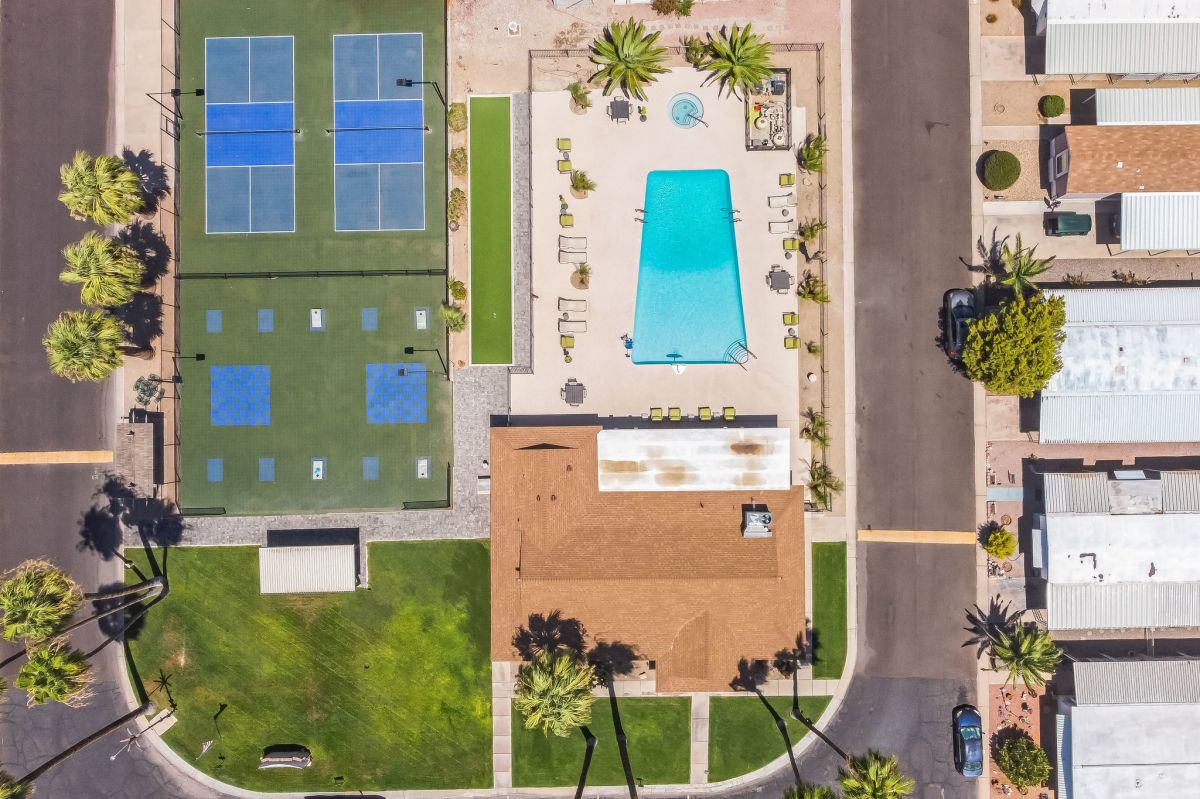 6942 W. Olive Ave. #073