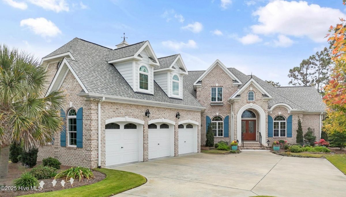 3121 Moss Hammock Wynd