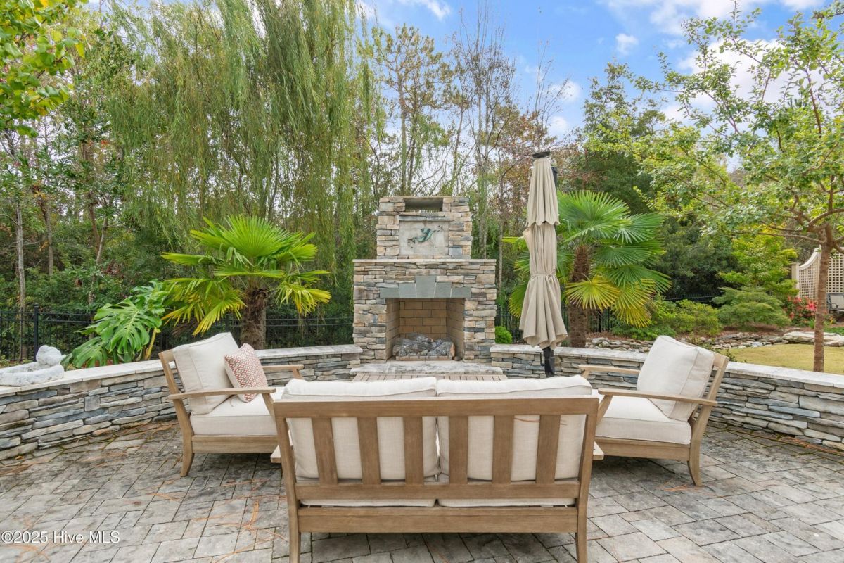 3121 Moss Hammock Wynd