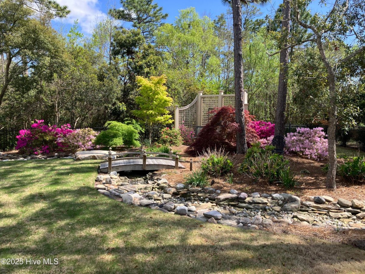 3121 Moss Hammock Wynd