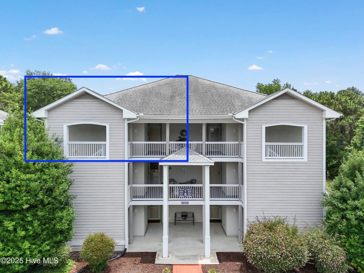 3030 Marsh Winds Circle