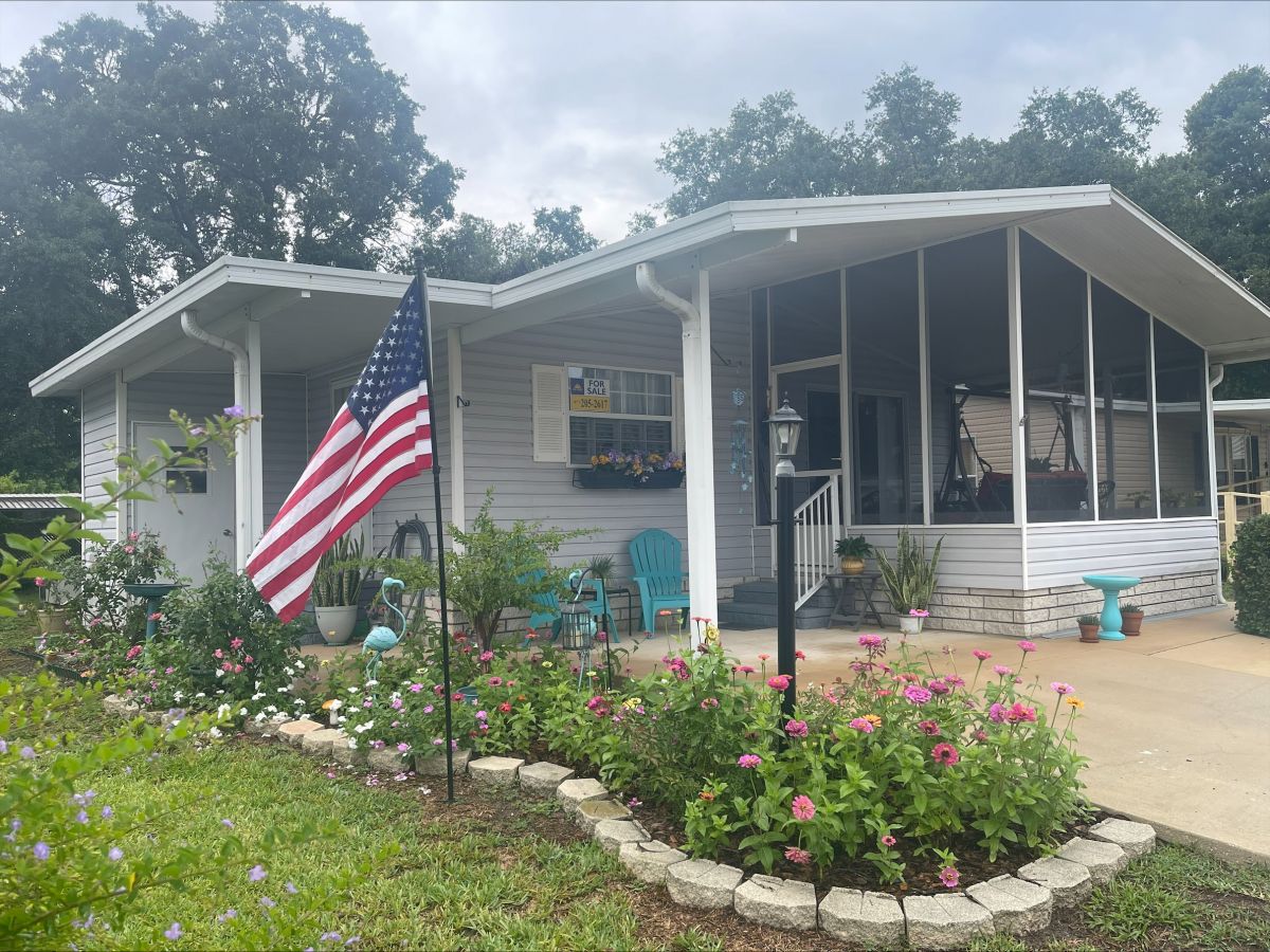 141 Winterdale Dr. S