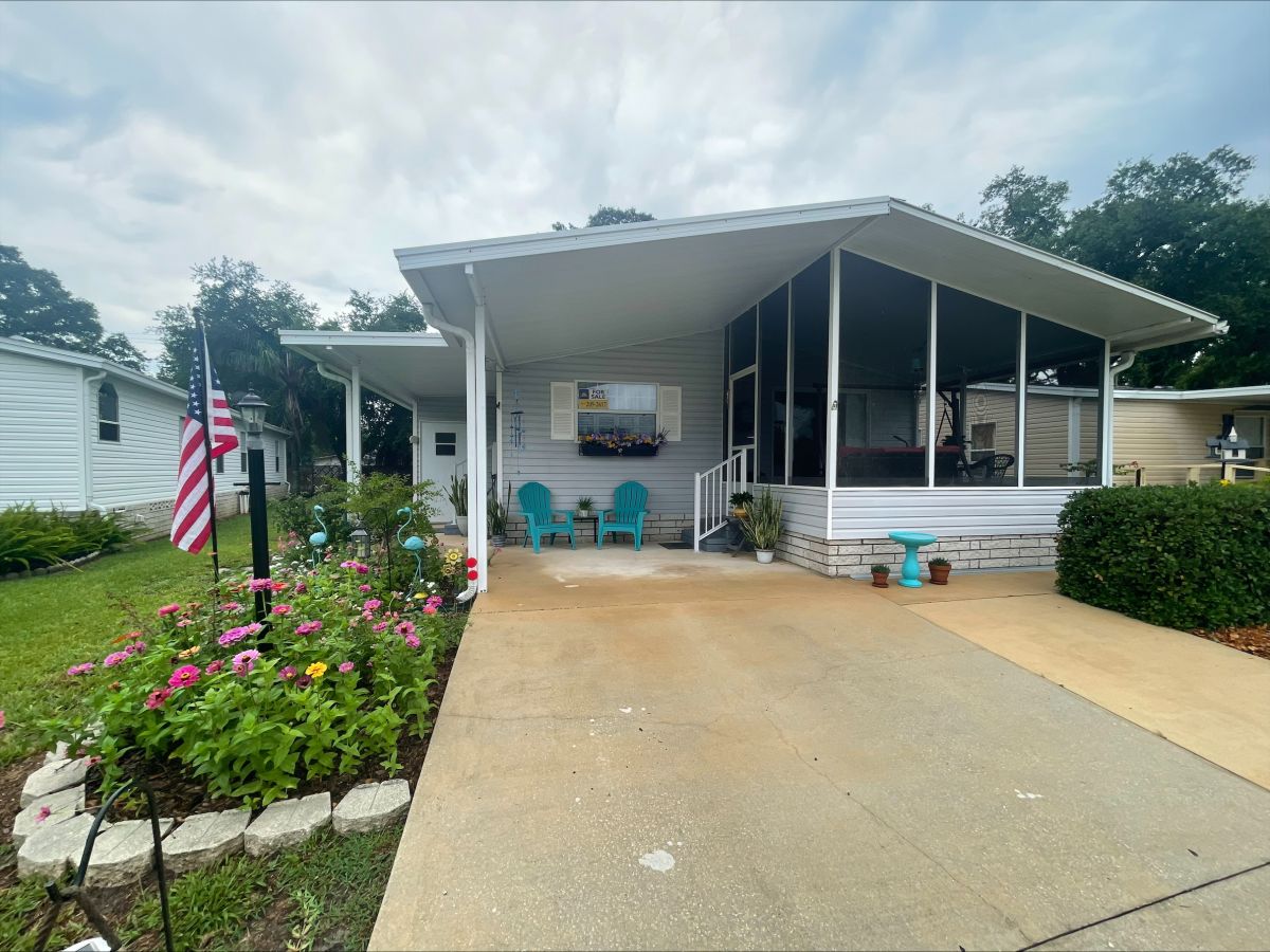 141 Winterdale Dr. S