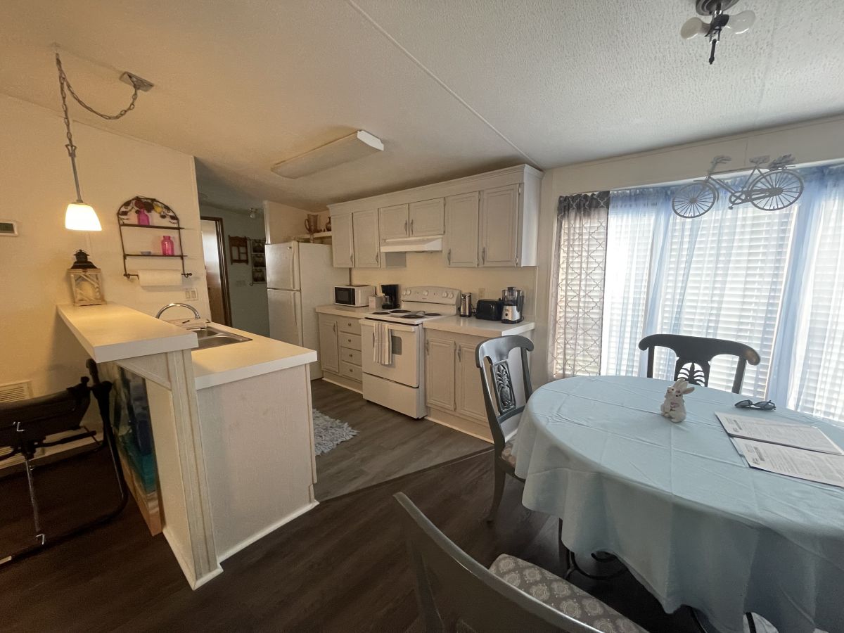 141 Winterdale Dr. S