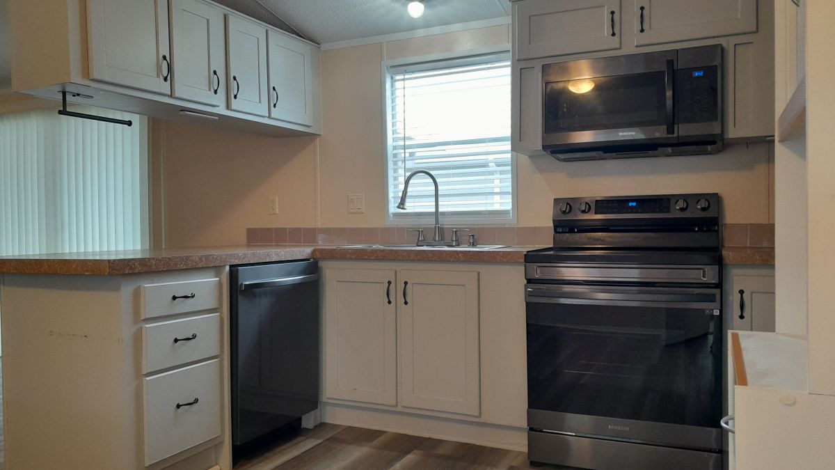 15128 JOHANSSON AVE, LOT #71