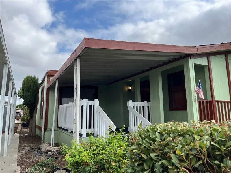 1456 E Philadelphia St #331