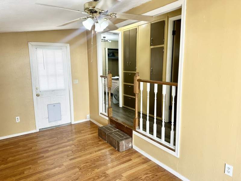 4065 E. University Drive #271