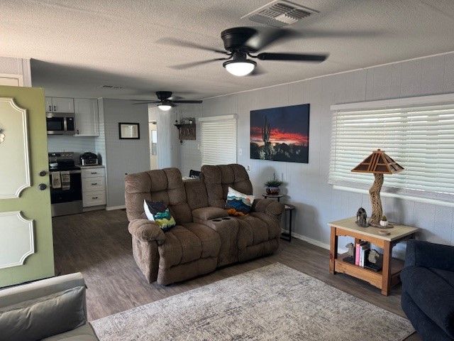 3104 E. BROADWAY, LOT #85