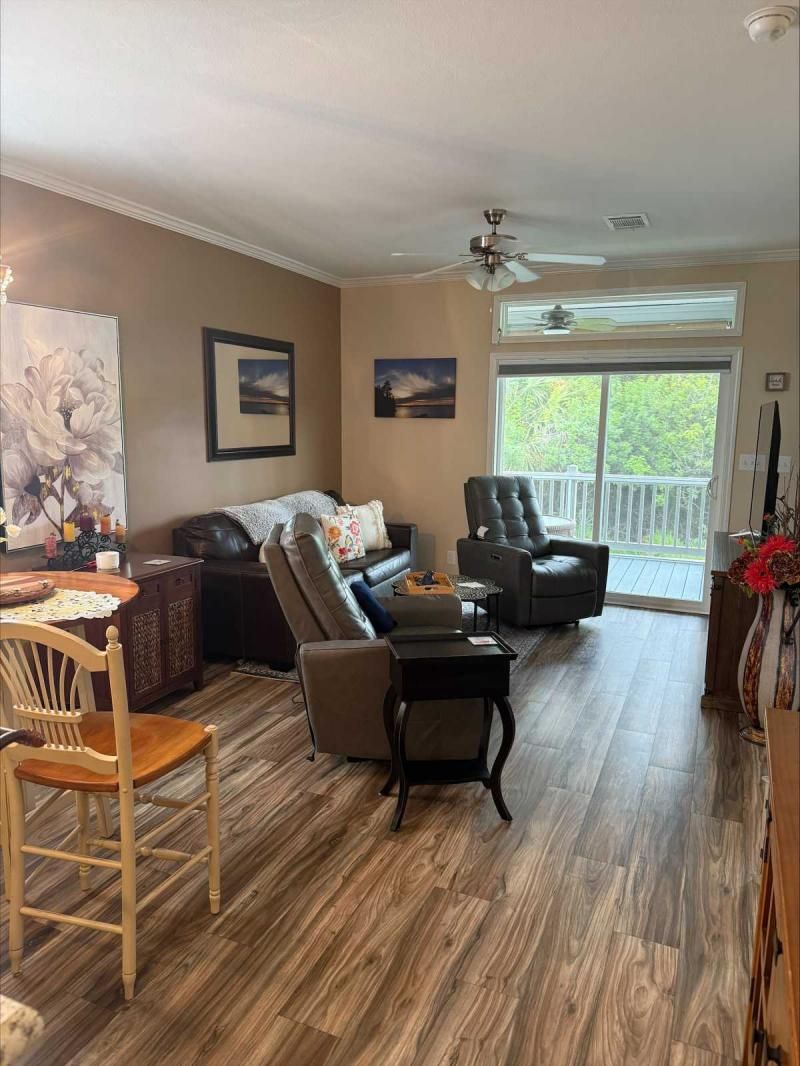 701 Aqui Esta Dr #218