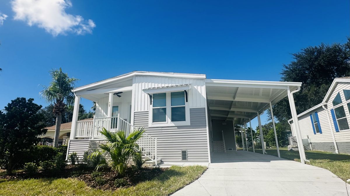 665 S Crooked Tree Path