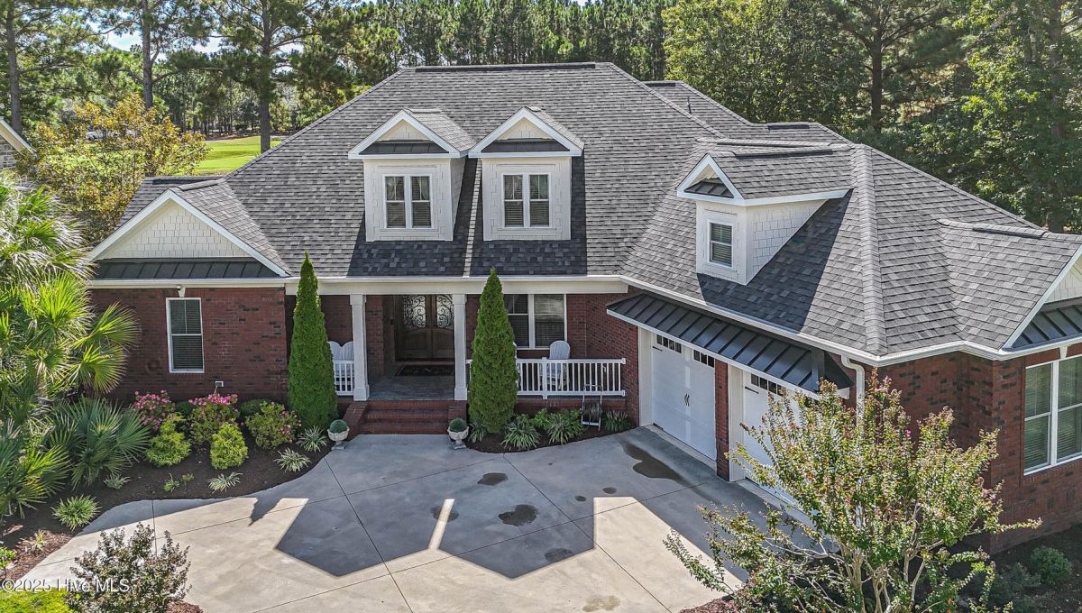 562 Westchester Place