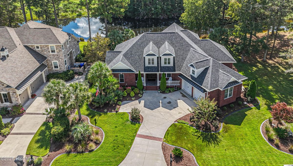 562 Westchester Place