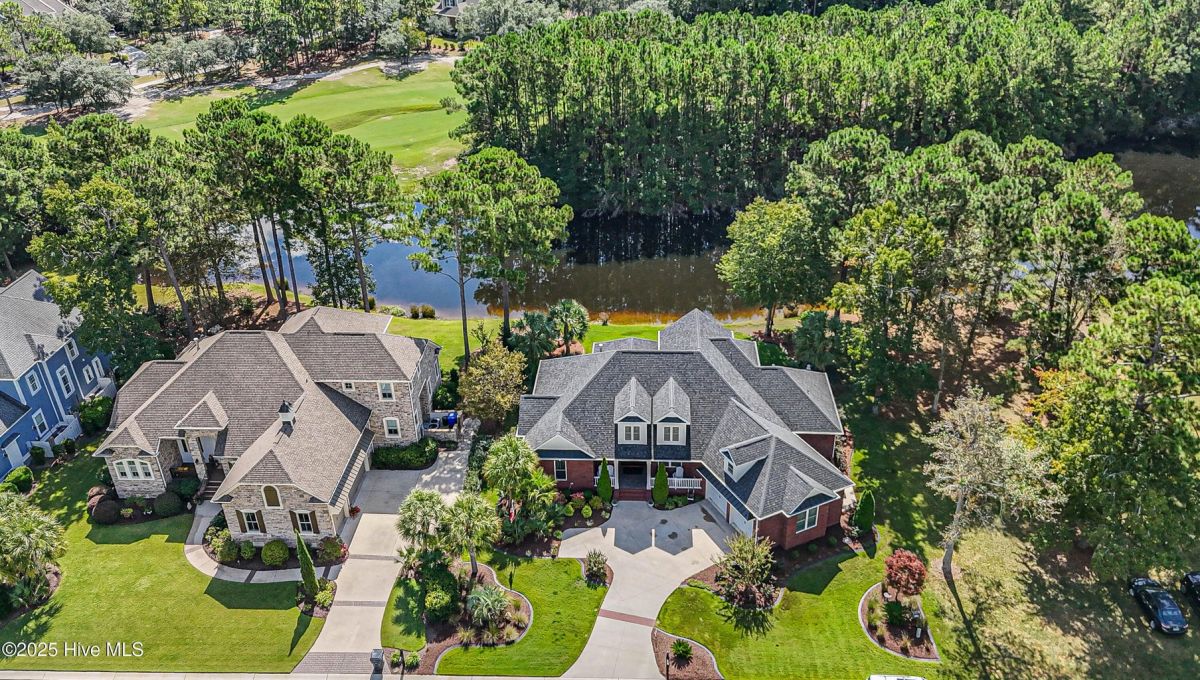 562 Westchester Place