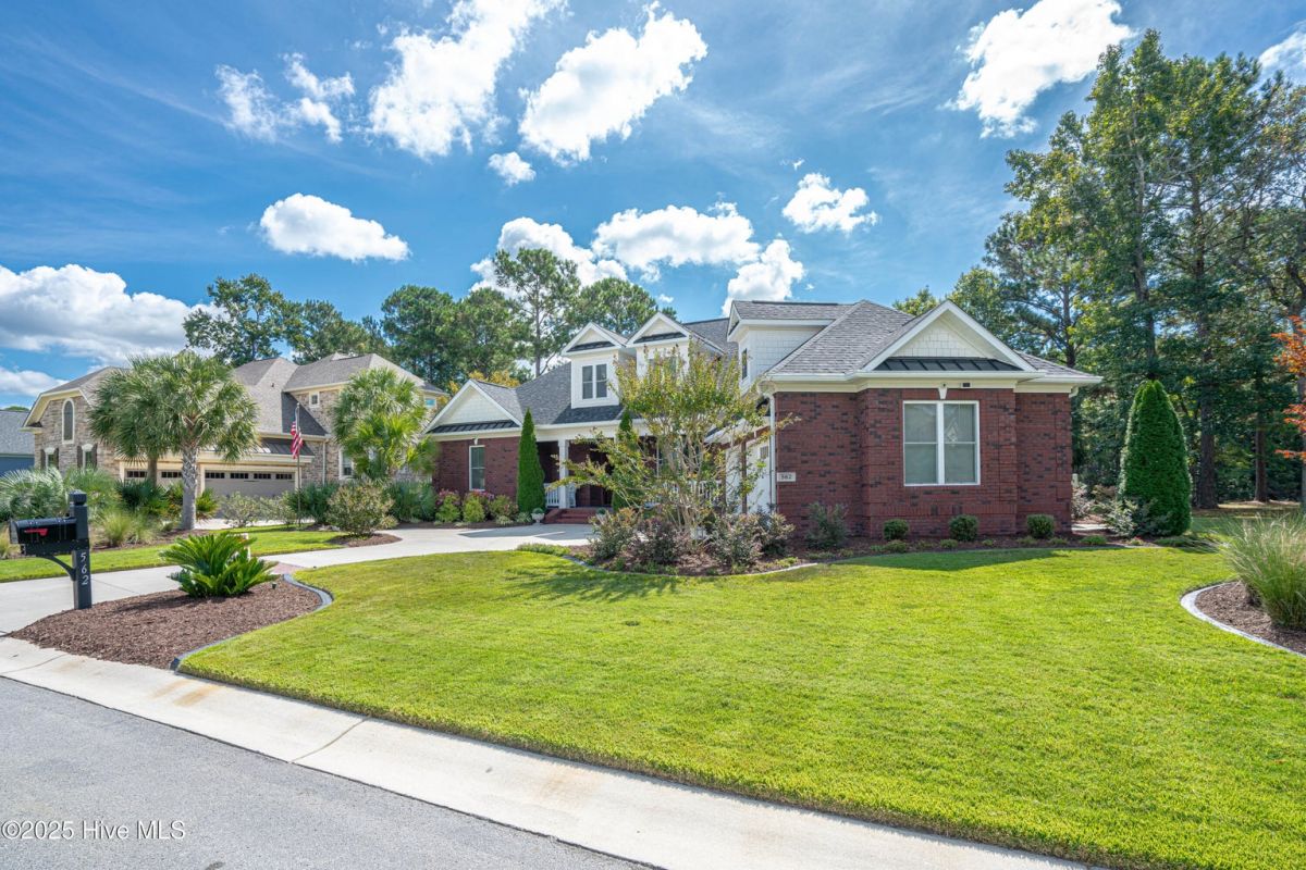 562 Westchester Place