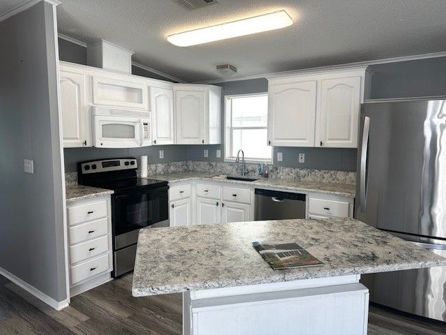 5200 28th Street North, #182