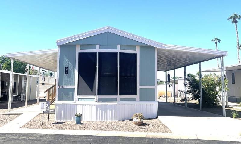 305 S. Val Vista Drive #140