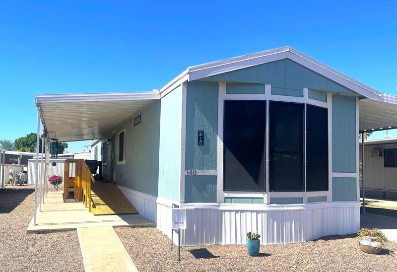 305 S. Val Vista Drive #140