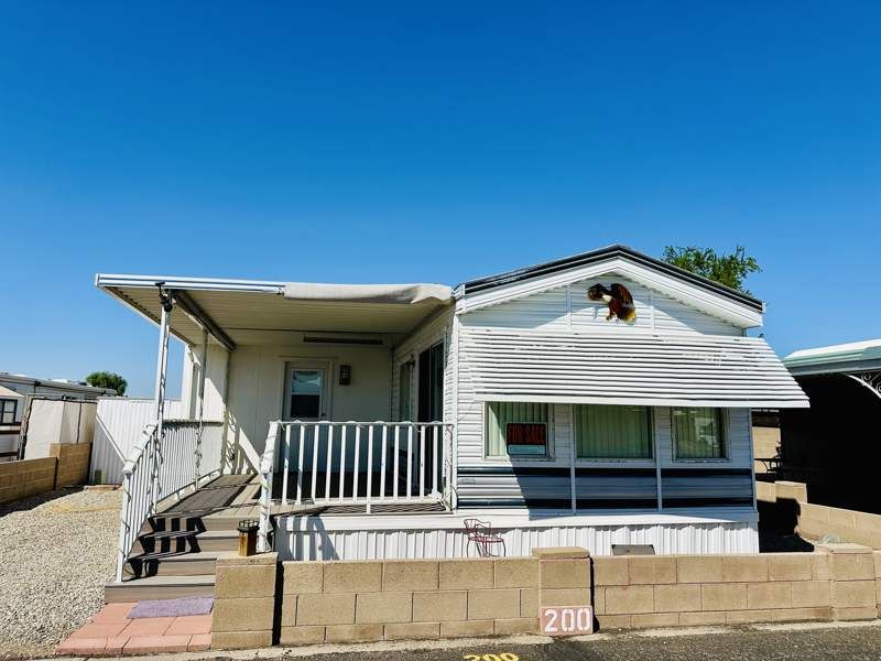 10442 N Frontage Rd #200