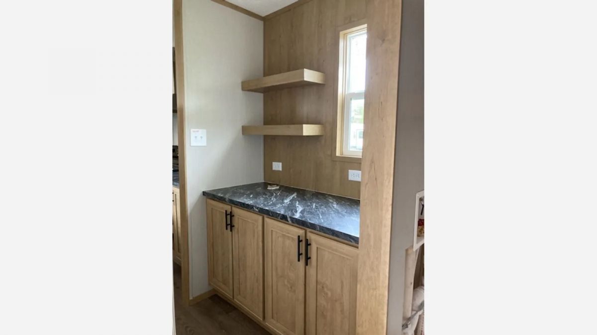 266 Nightingale Avenue