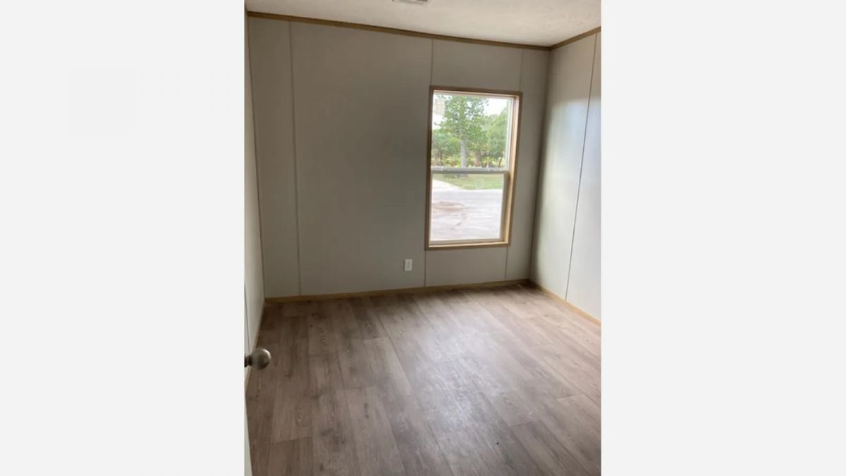 266 Nightingale Avenue