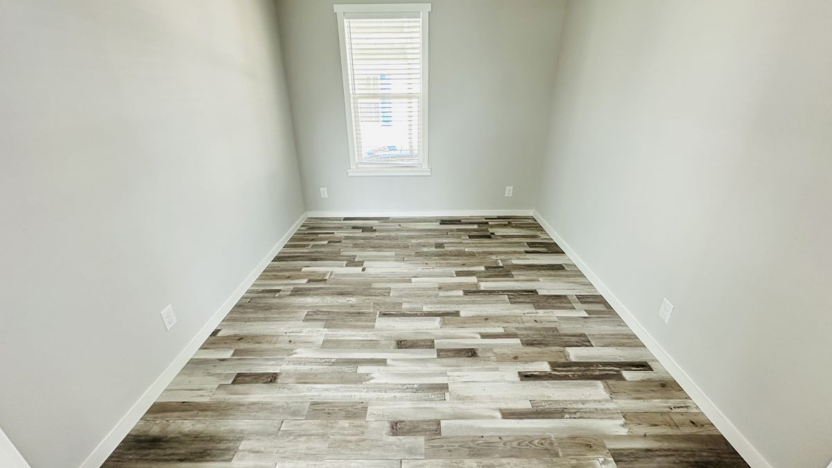 665 S Crooked Tree Path