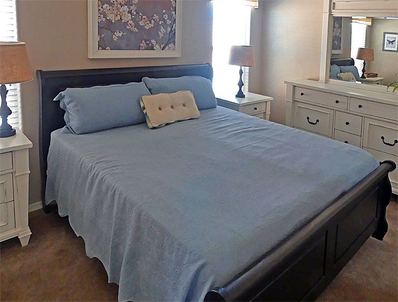 1110 North Henness Rd 1148