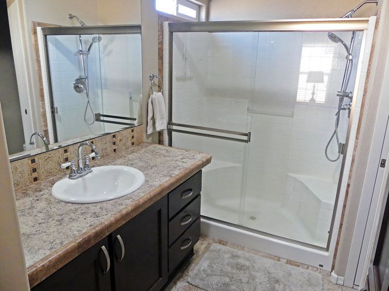 1110 North Henness Rd 1148